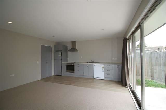 24 Eric Adam Way Linwood_3