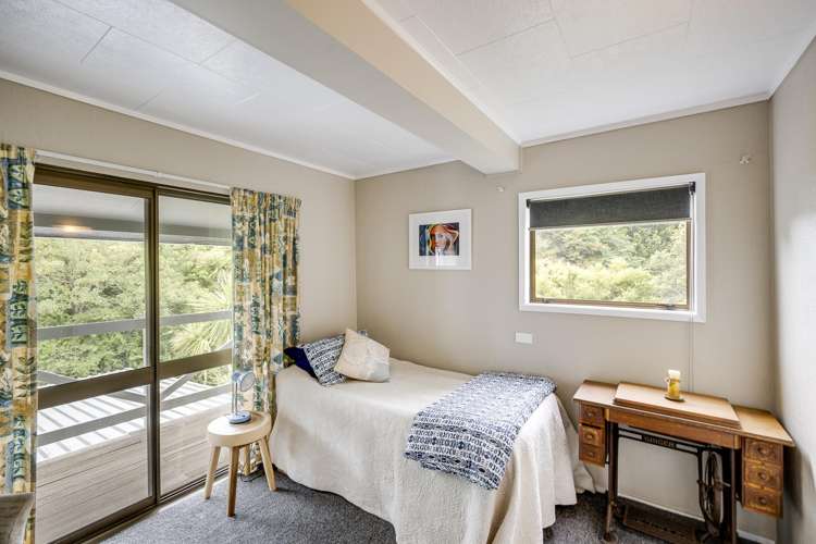 8 Thompson Road Bluff Hill_10