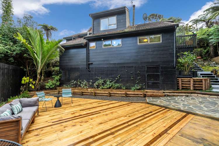 2/33 Sapphire Place Bayview_22