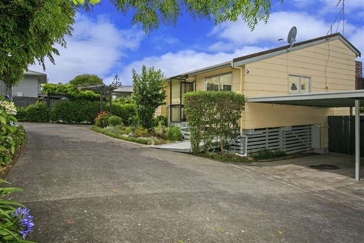 2/49 Lancaster Road Beach Haven_15