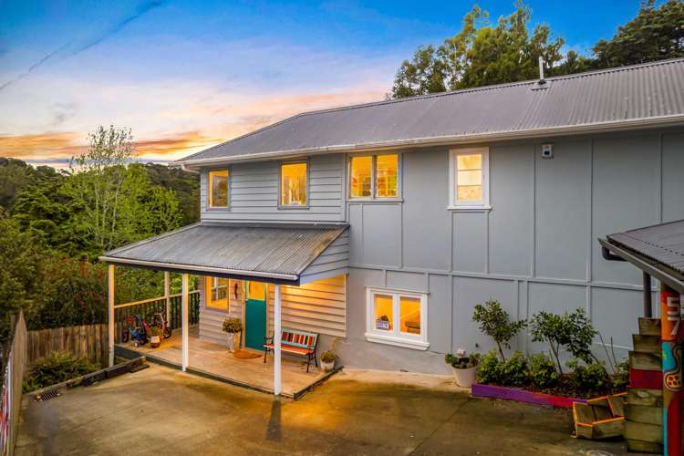 57 Kauri Point Road Laingholm_24