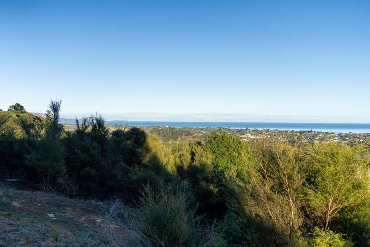 3 Ridgeview Lane Paraparaumu_11