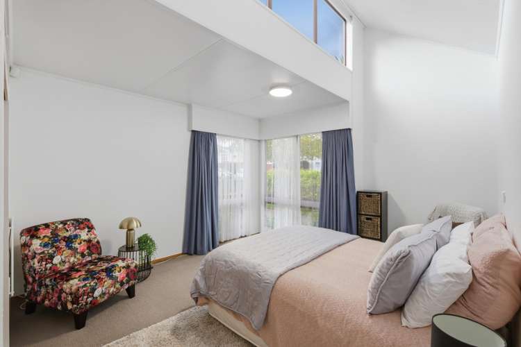 15A Brassey Road St Johns Hill_10