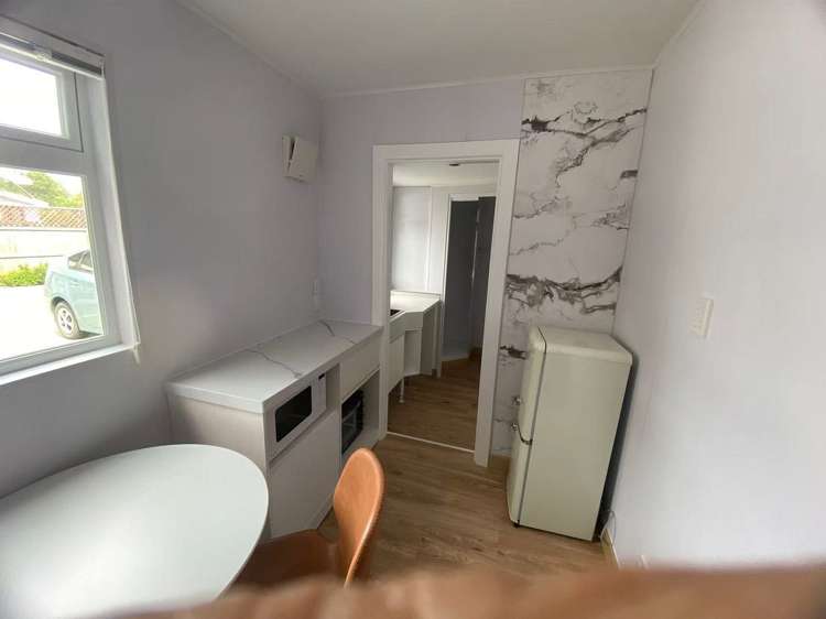 12B/336 Worcester Street Linwood_5