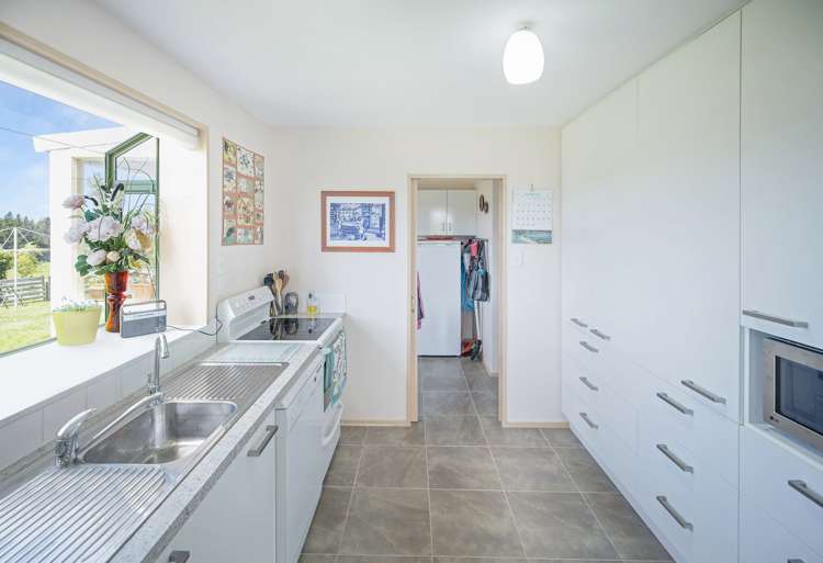 53 Maudes Road Deborah_6