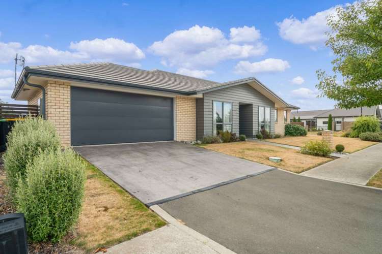 3 Farnborough Way Rolleston_12