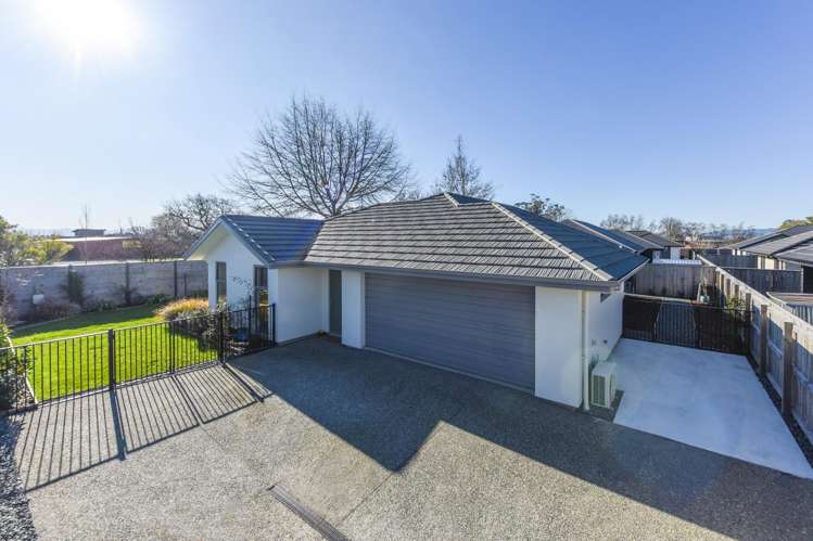 13 Carmine Crescent Appleby_21