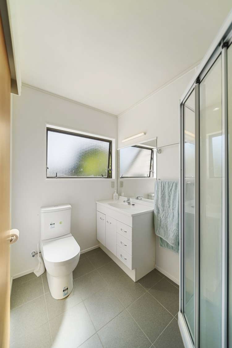 214a Moore Street Howick_10