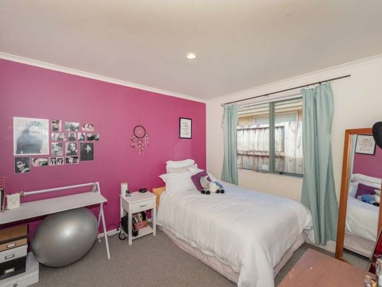 5 Locksley Lane Hamilton East_7