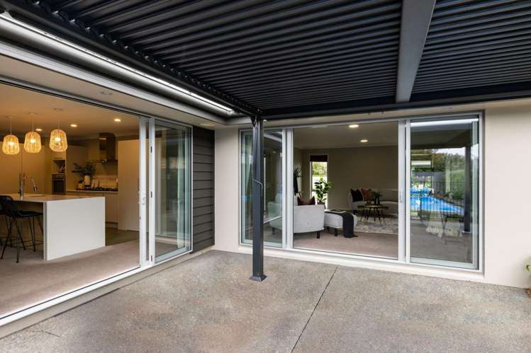 5 Camberley Way Huntington_8