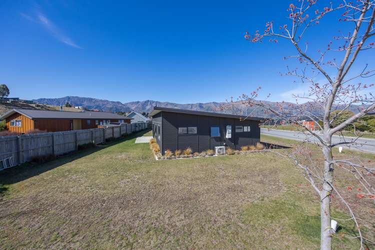 57 Hewson Crescent Lake Hawea_15
