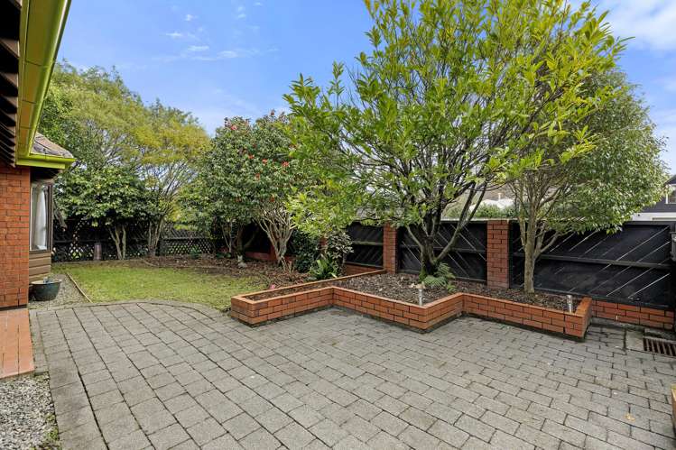 1/406 Fergusson Drive Heretaunga_14