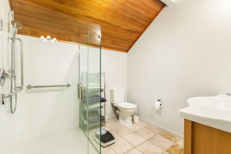 17 Te Henga Road Waitakere_31