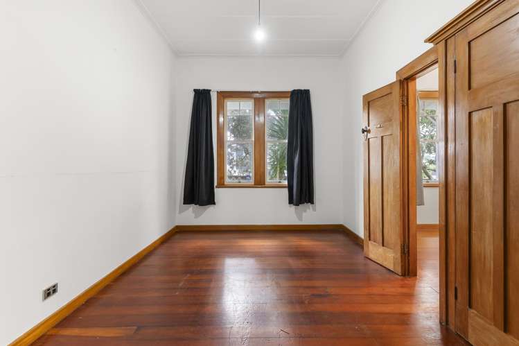 50 Woodglen Road_5