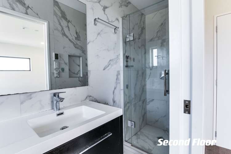 1 Peony Mews Oteha_12