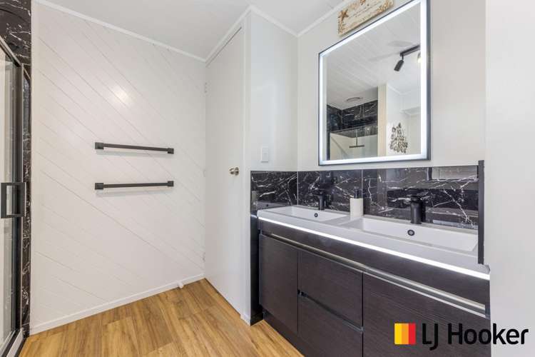 189 Carnoustie Drive Wattle Downs_14