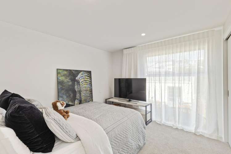 199A Gill Street Strandon_7