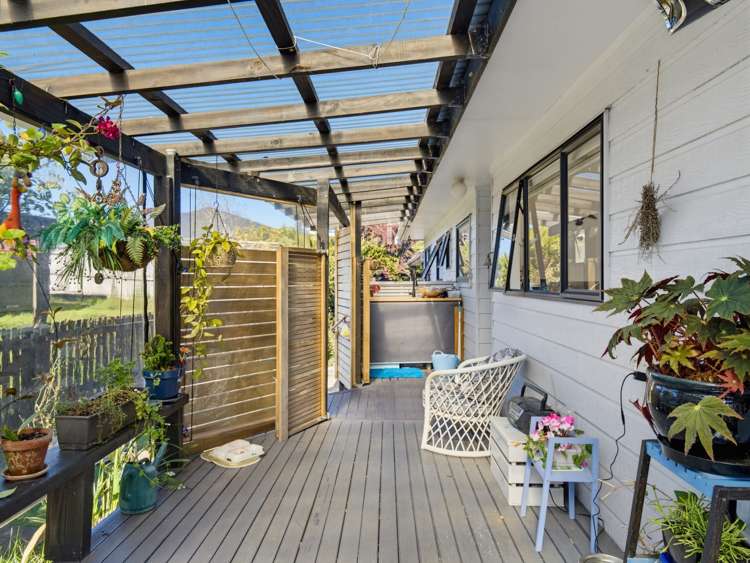 2 Islington Terrace Waihi_14