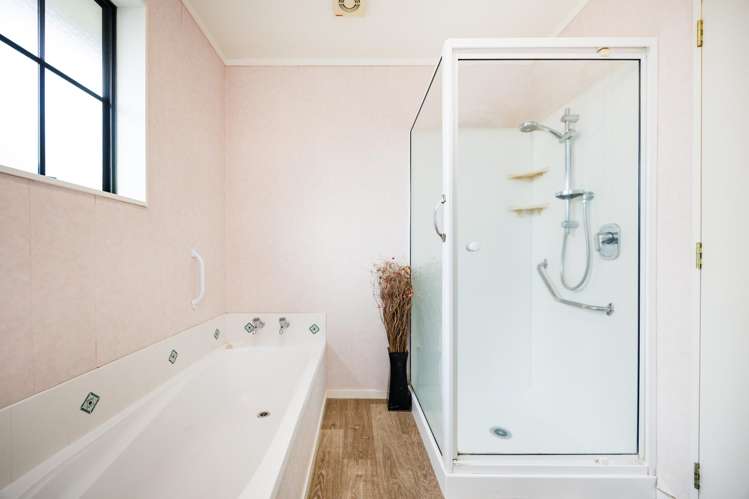 8/63 North Street Palmerston North Central_9