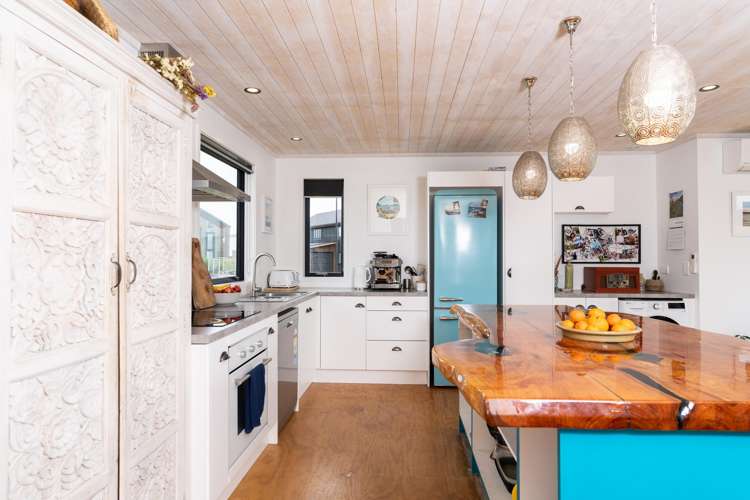 19 Tunarau Street Raglan_9