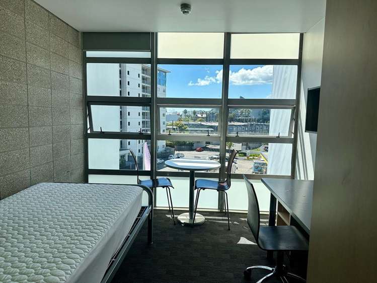 521/133 Beach Road Auckland Central_2