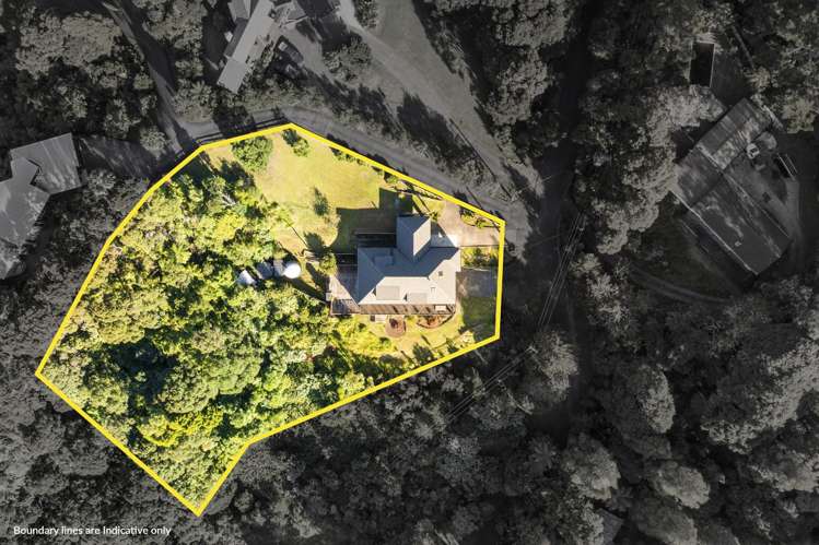 27 Tui Crescent Waiatarua_35
