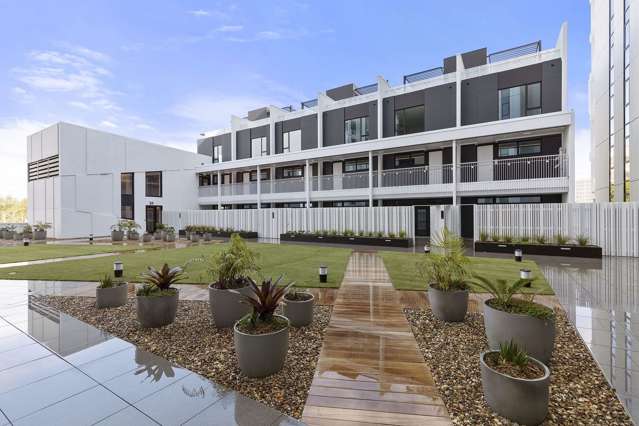 Stylish Epsom Apartment with Amenities