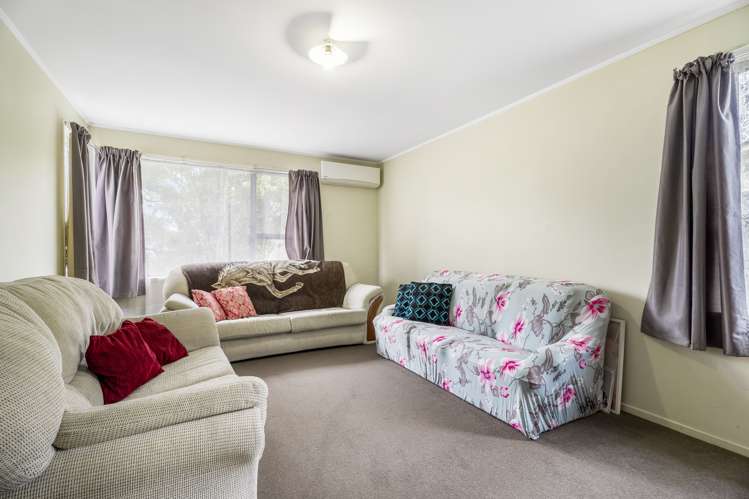 9 Edwin Freeman Place Ranui_5