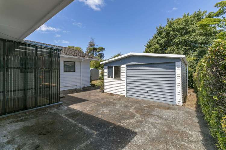 39 Takapu Street Henderson_14