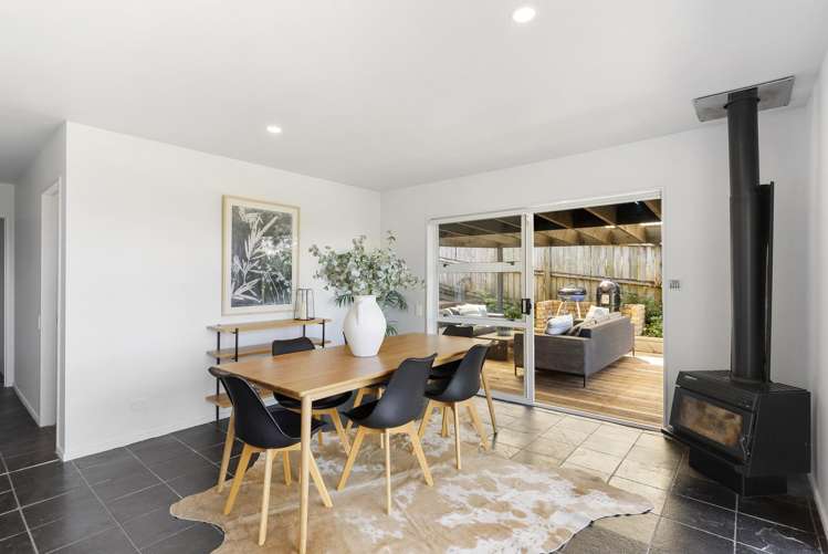 2/15a Beatrice Avenue Hillcrest_8