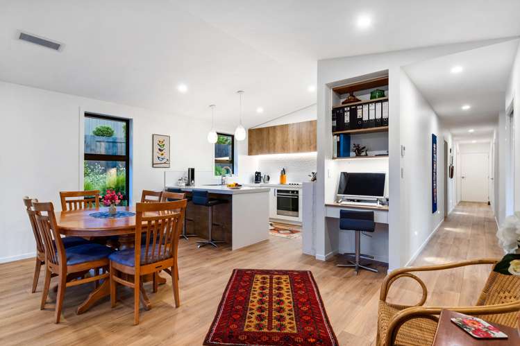 200 Birdwood Road Massey_5