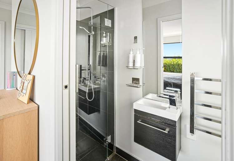 237 The Ridgeway Stoke_22