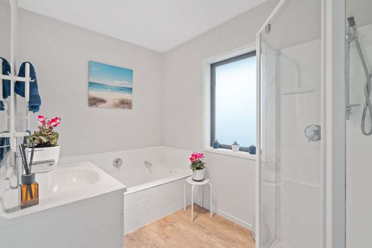 91 Skyhawk Road Wigram_15