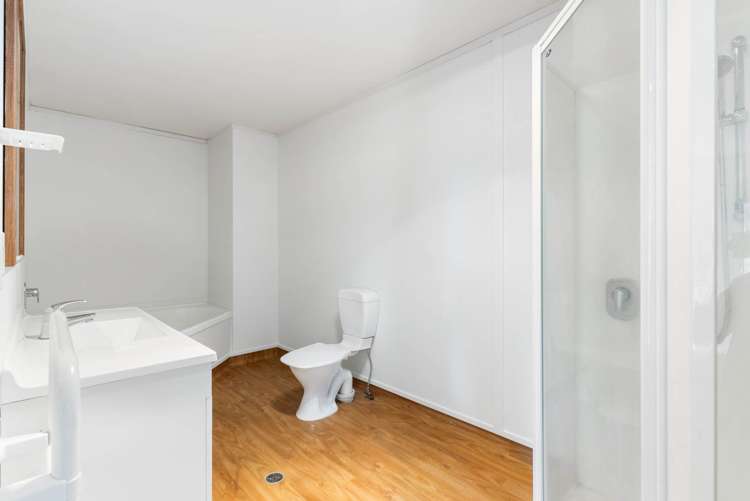 11/11 Freeman Way Manukau_7