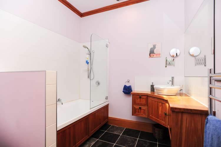 35 Iona Road Havelock North_11