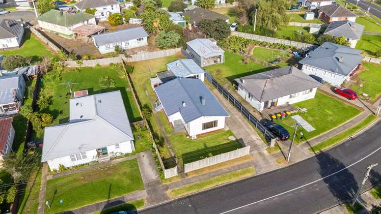 33 Pearl Baker Drive Otara_26