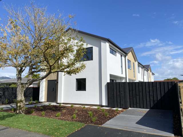 1/133 Simeon Street 10222_1