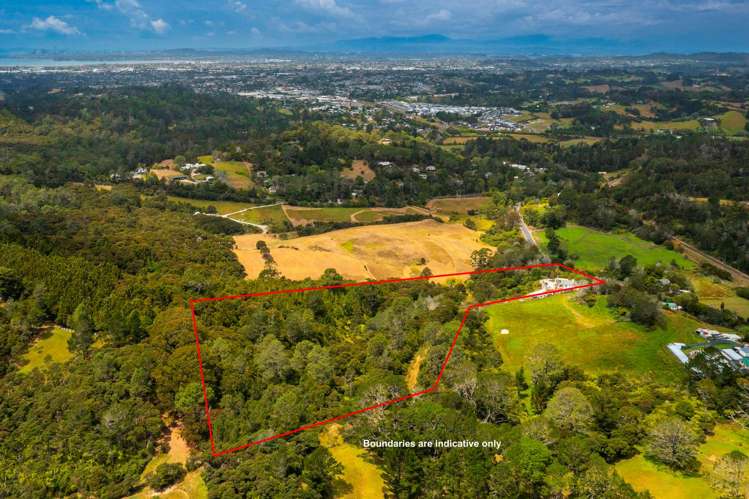 15 Waitakere Road Waitakere_11