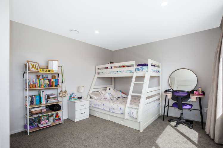 194 Navigation Drive Whitby_14