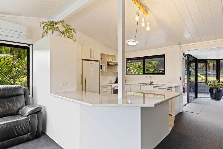 87 Poplar Grove Whalers Gate_18