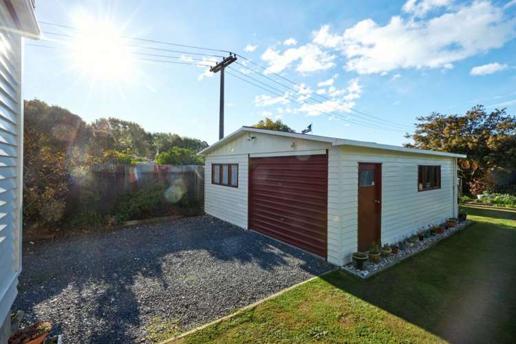 11 Sunrise Place Kekerengu_28