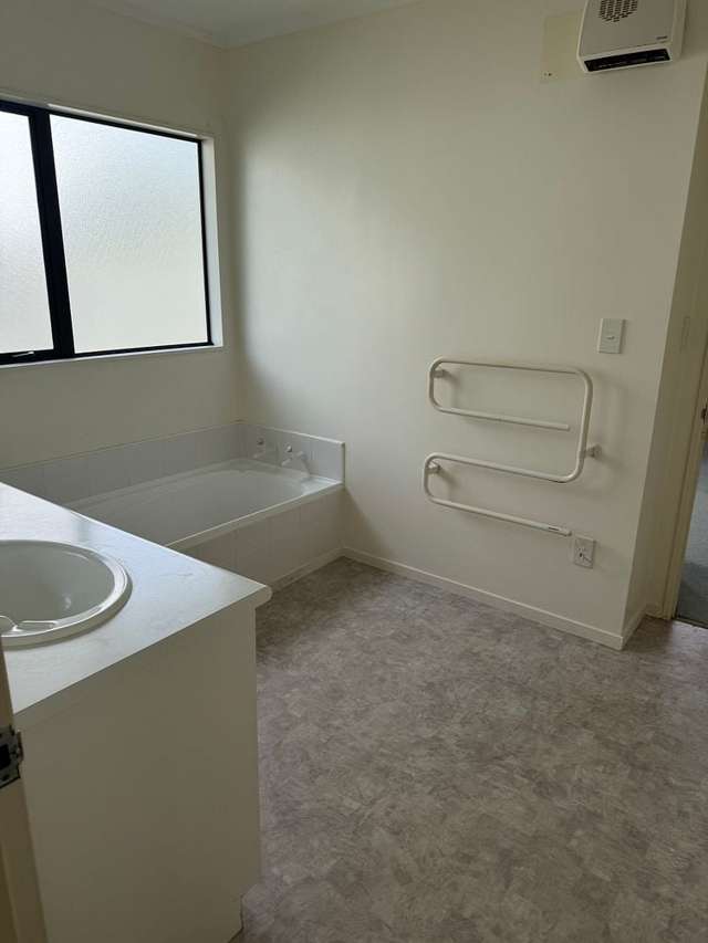 104 Cortina Avenue Johnsonville_4