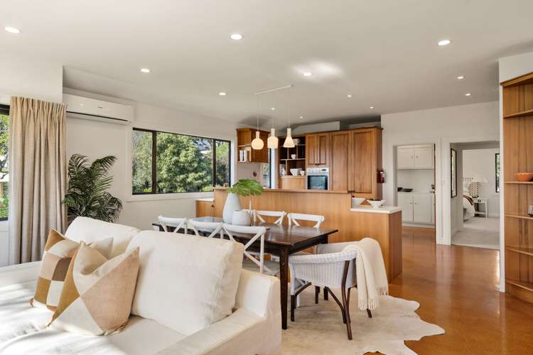 3 Fallsbrook Lane Mangere Bridge_4