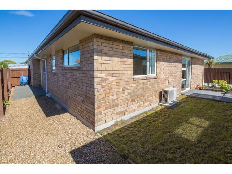 2/121 Marriotts Road North New Brighton_10