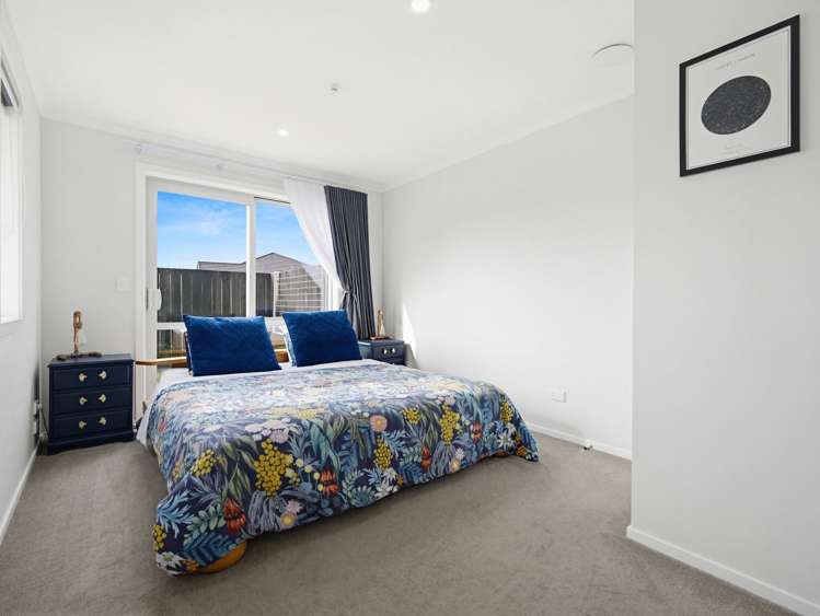 1/39 Saxbys Road Glenview_12