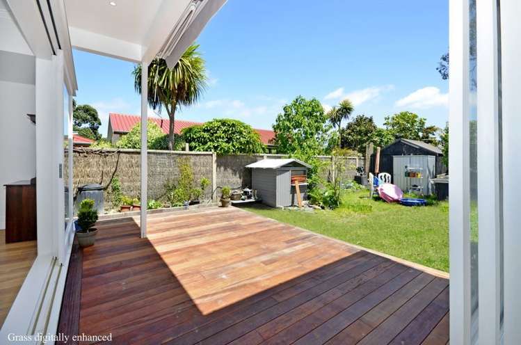 28 Mozeley Avenue Devonport_19