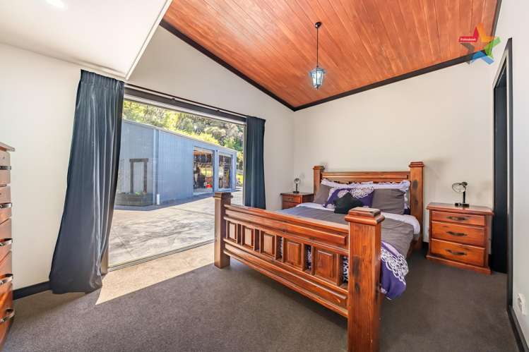 46 Enfield Street Wainuiomata_15