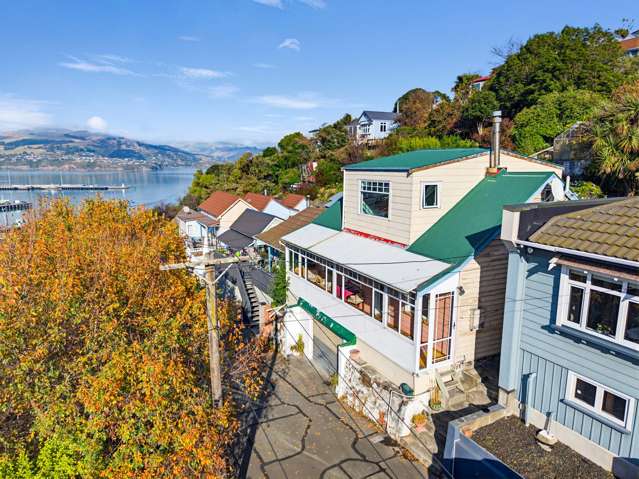 Classic Lyttelton Charm - As Is, Where Is