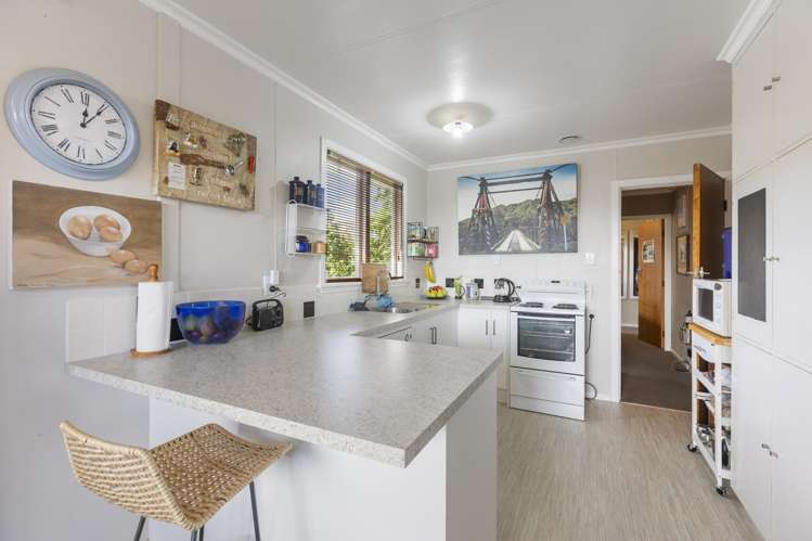 8 Omata Road_5