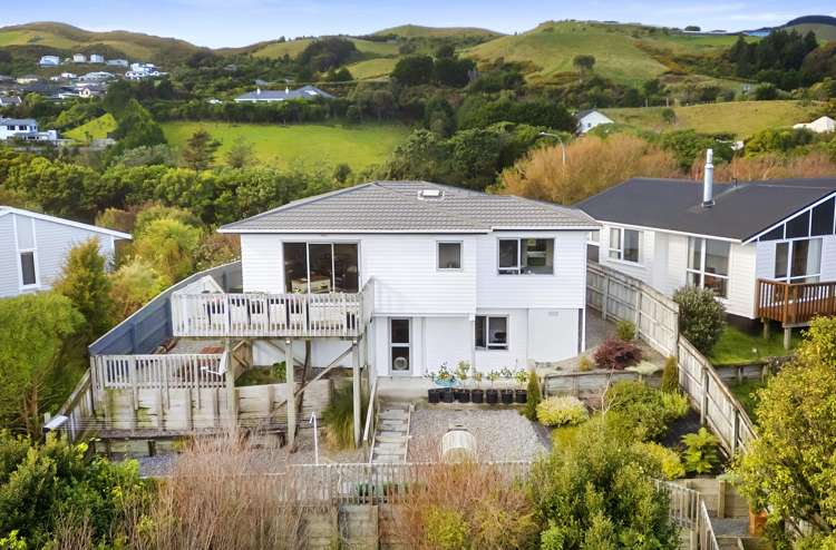 22a Bartlett Grove Tawa_22